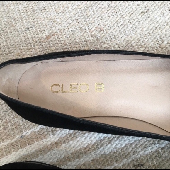 NWOT ANTHROPOLOGIE Audrey Pom Pom Flat Size 6 - Picture 3 of 7